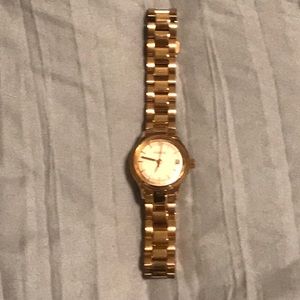 Women’s rose gold Fossil watch